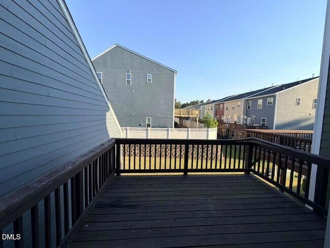 Building Photo - 112 Brier Summit Pl
