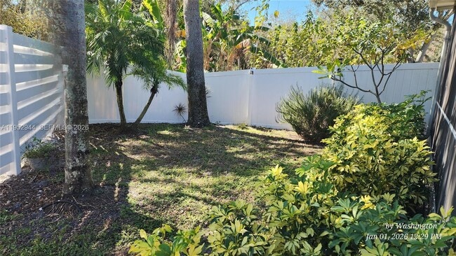 Building Photo - 403 28th St W