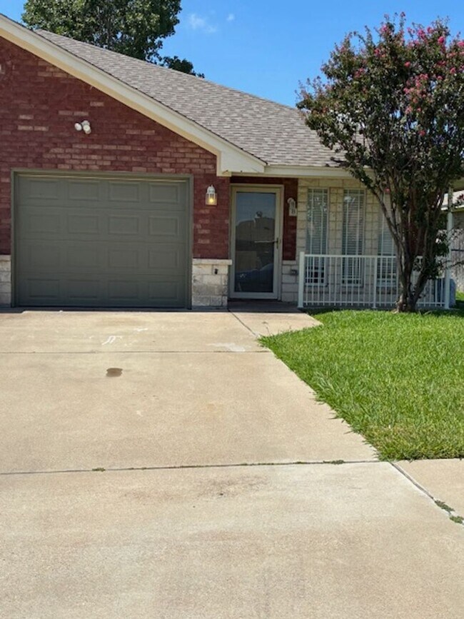 Primary Photo - 4500 John David Dr