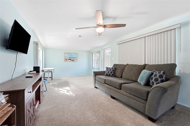 Building Photo - 10949 105th St