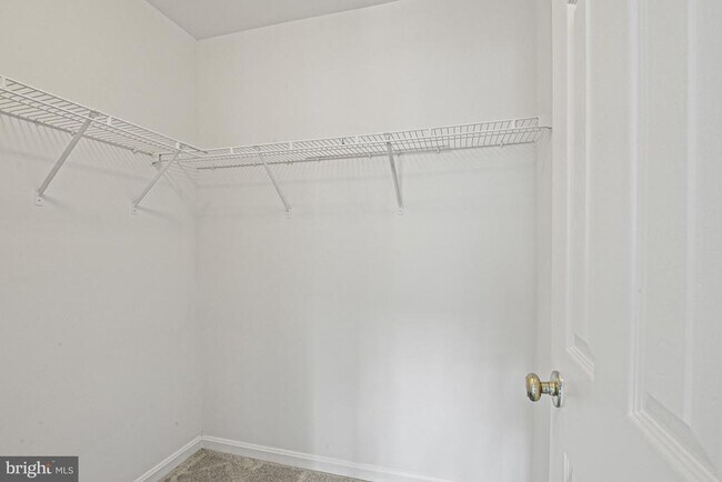 Building Photo - 46186 Walpole Terrace