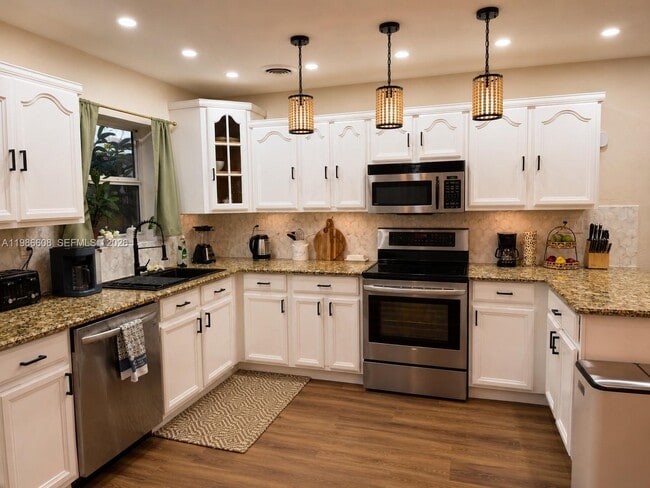 Building Photo - 1507 Harding St