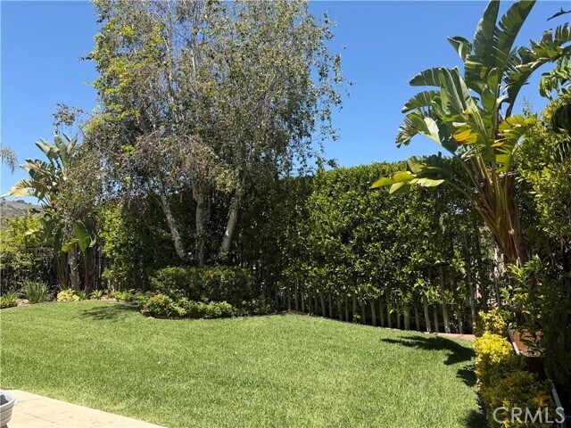 Building Photo - 24675 Vista Cerritos