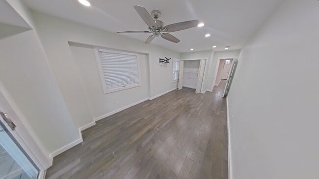 Building Photo - "Stunning 4-Bedroom Birmingham Home with 5 Full Baths, Granite Elegance, and a Finished Basement!"