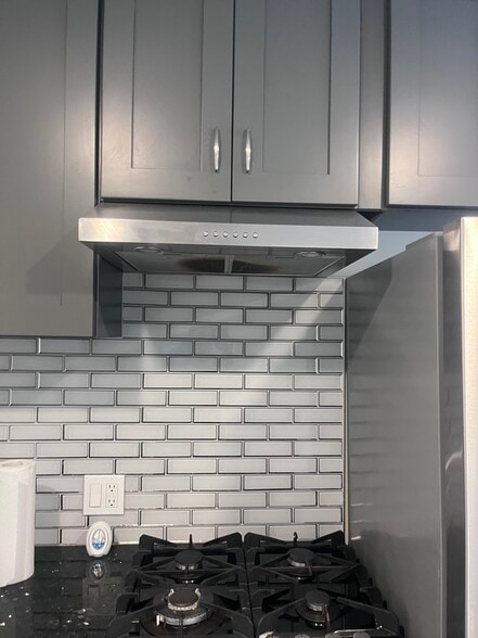 Building Photo - 144 F St