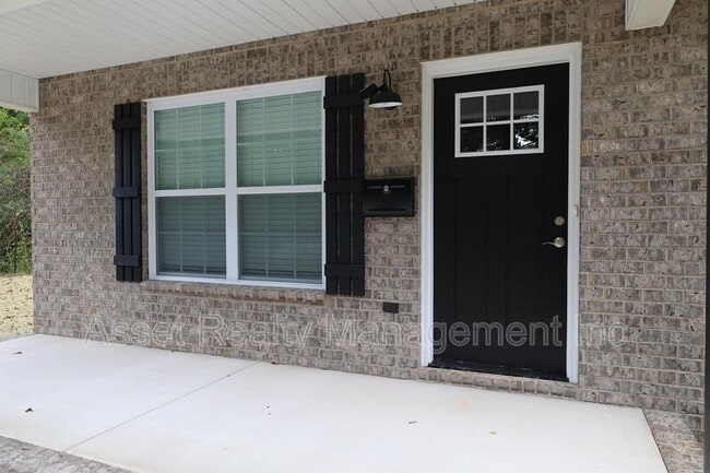 Building Photo - 159 Wade Ln