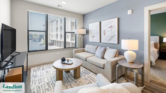 Building Photo - 5001 Willowgate Lp