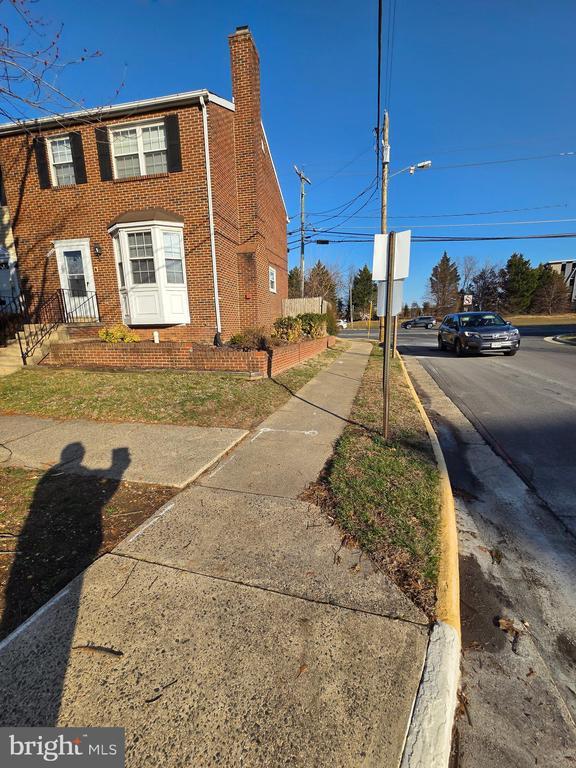 Building Photo - 6998 Admetus Ct