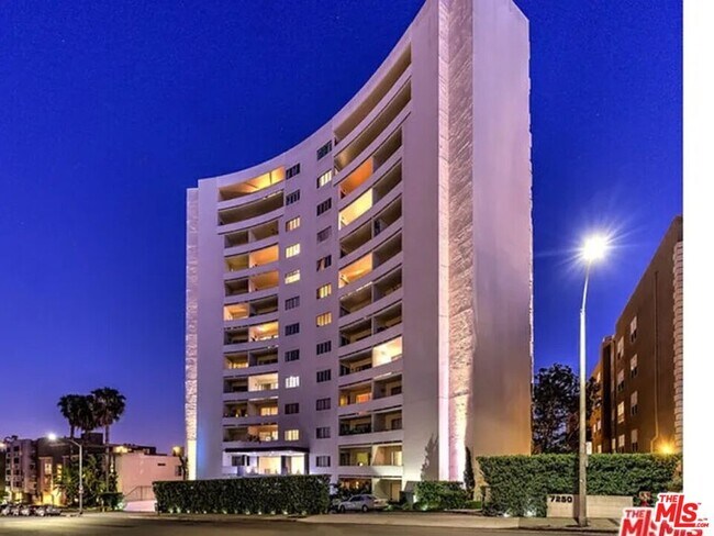Building Photo - 7250 Franklin Ave
