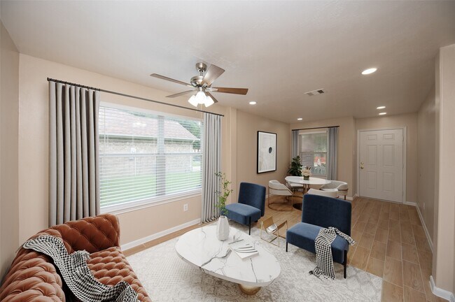 Building Photo - 20510 Raincrest Dr