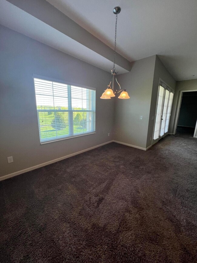 Building Photo - 3203 Rossmore Cir