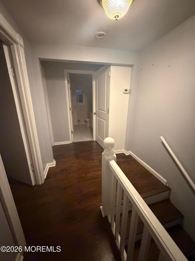 Building Photo - 210-212 W Morgan Ave