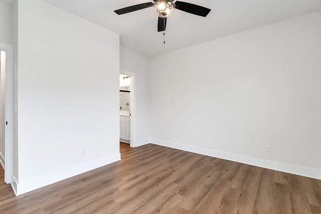 Building Photo - 625 Briarbrook Ln