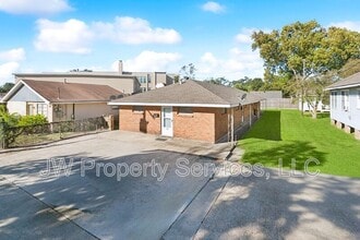 Building Photo - 124 Lake Ave