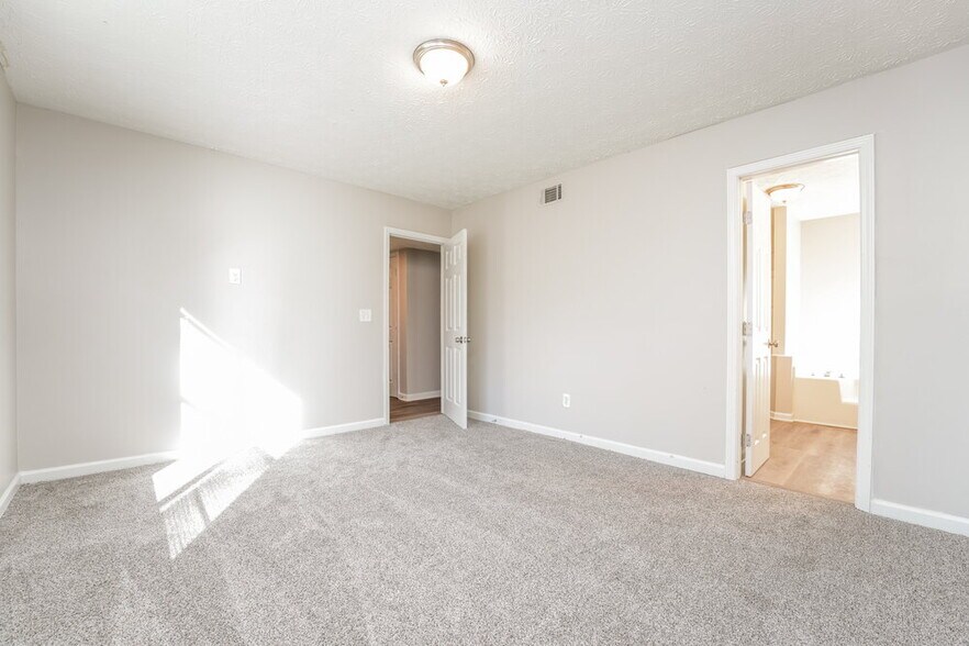 Building Photo - 4955 Windsor Downs Ln