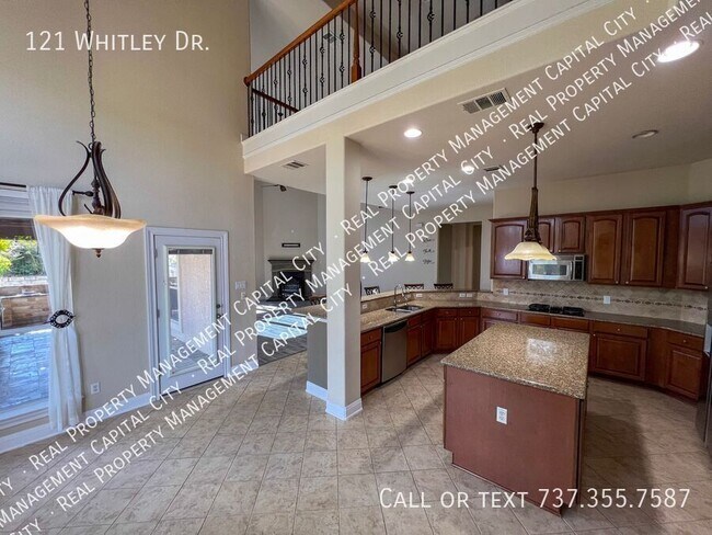 Building Photo - 121 Whitley Dr