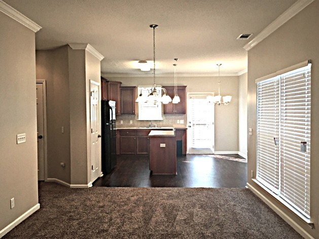Building Photo - 53 Dunnoman Dr