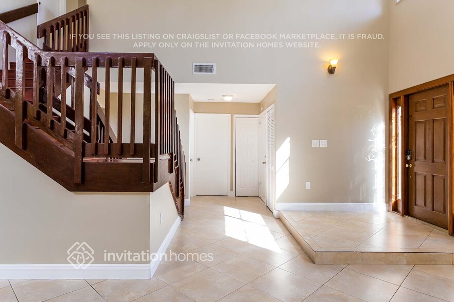 Building Photo - 6340 SW 156th Ct