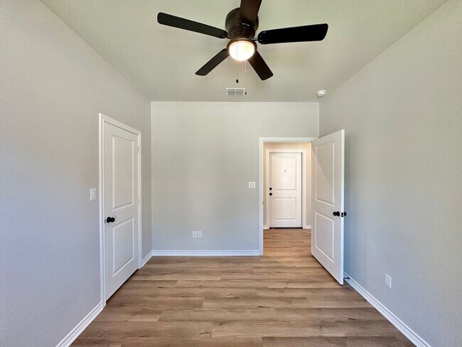 Building Photo - Tour Today! New Construction 4 Bed 2 Bath Triplex!