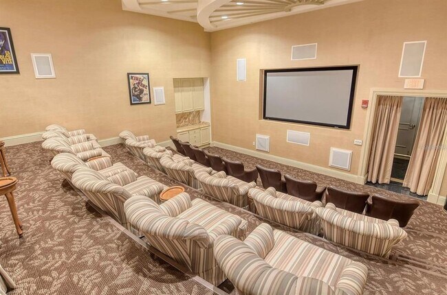 Building Photo - 800 N Tamiami Trl