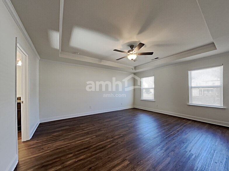 Building Photo - 108 Fairway Crossing Way