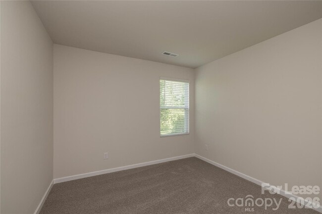 Building Photo - 208 S Bell Ave