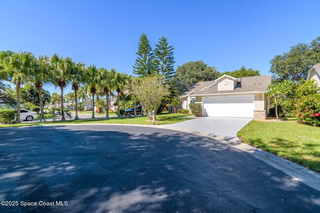 Building Photo - 480 Prestwick Ct