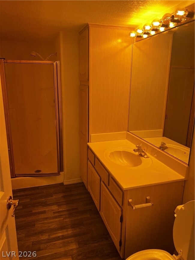 Building Photo - 701 Capri Dr