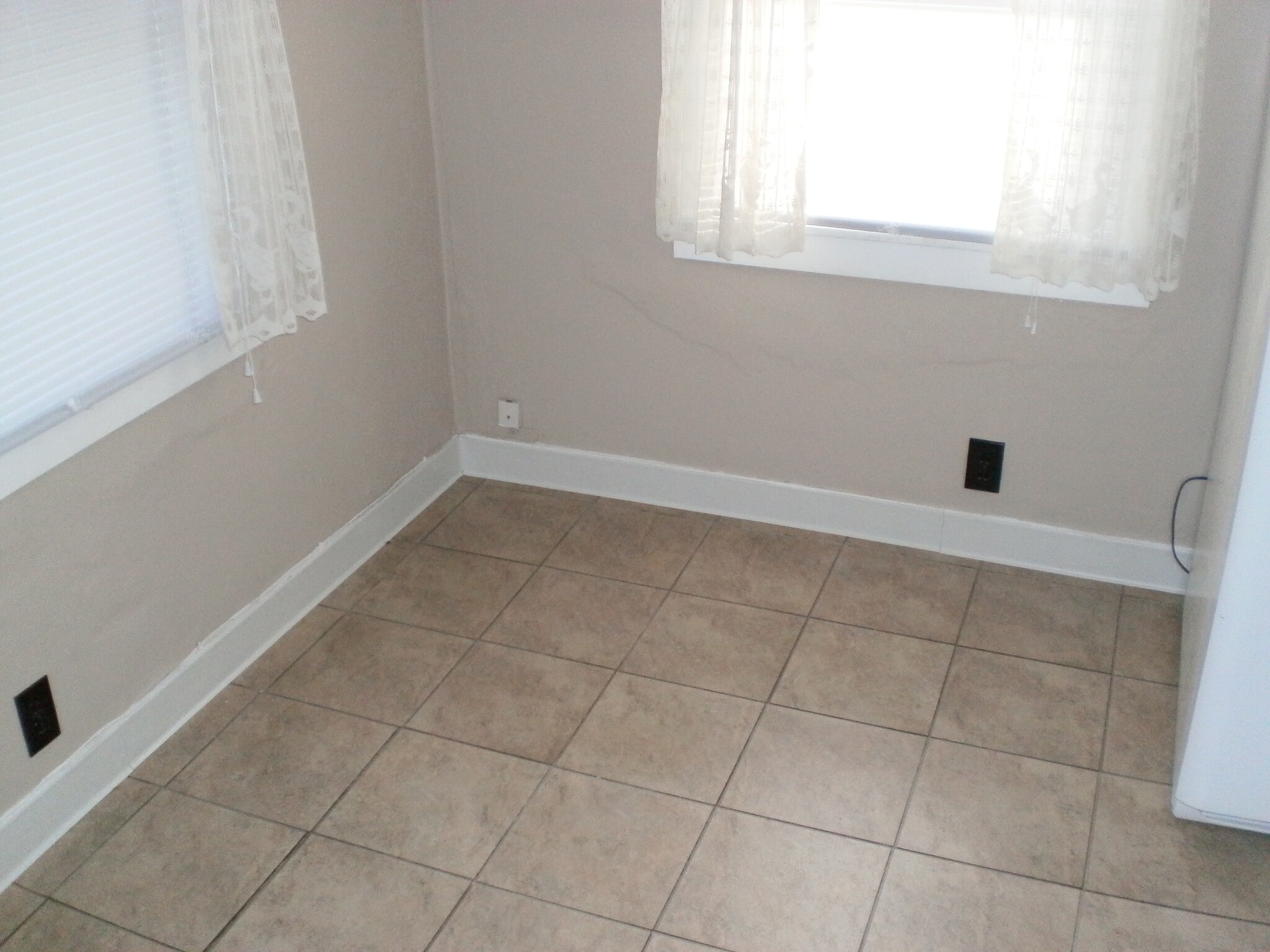Kitchen Dining Area - 1080 26th St