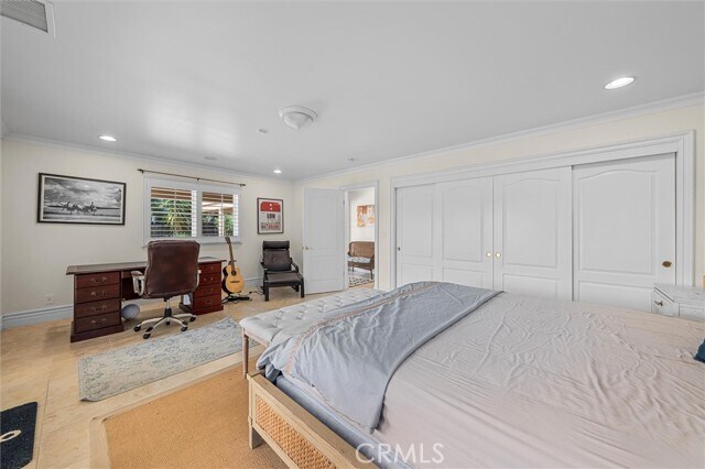 Building Photo - 2129 Palos Verdes Dr W
