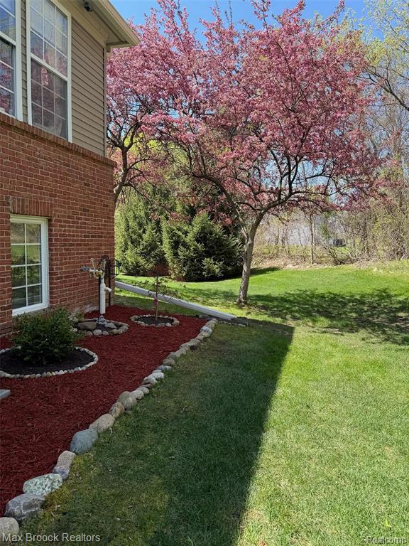 Building Photo - 661 Telya Ridge