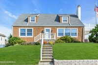 Building Photo - 411 Ocean Ave N