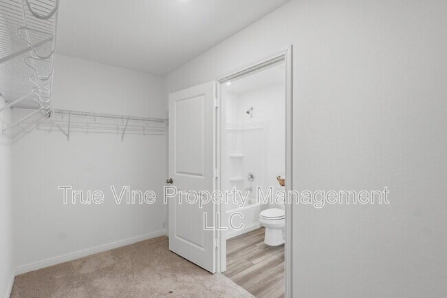 Building Photo - 14523 Bonito Loop