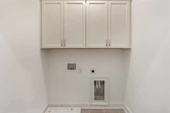 Building Photo - 6803 Prelude Dr