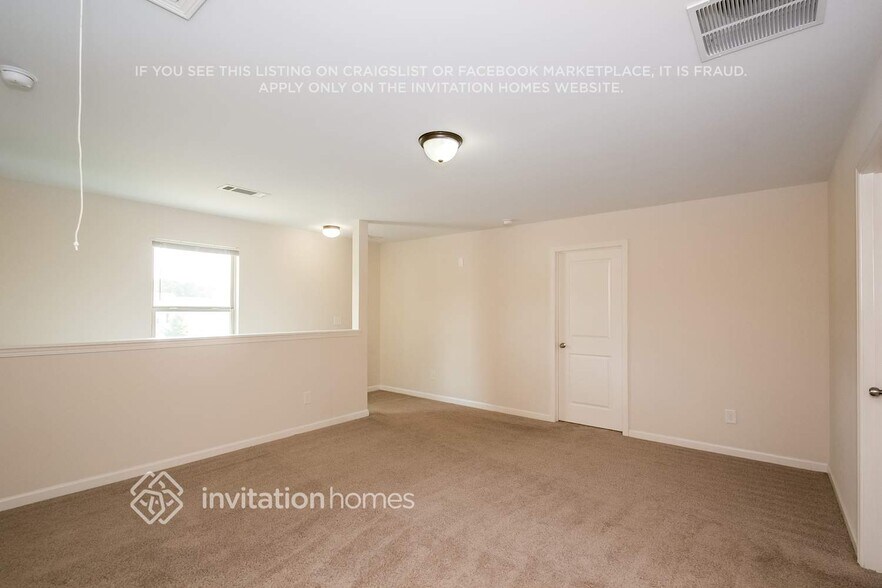 Building Photo - 4292 Violet Way Ct