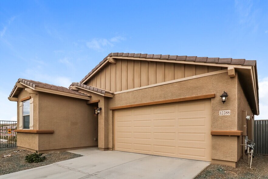 Building Photo - 12288 W Desert Sun Ln