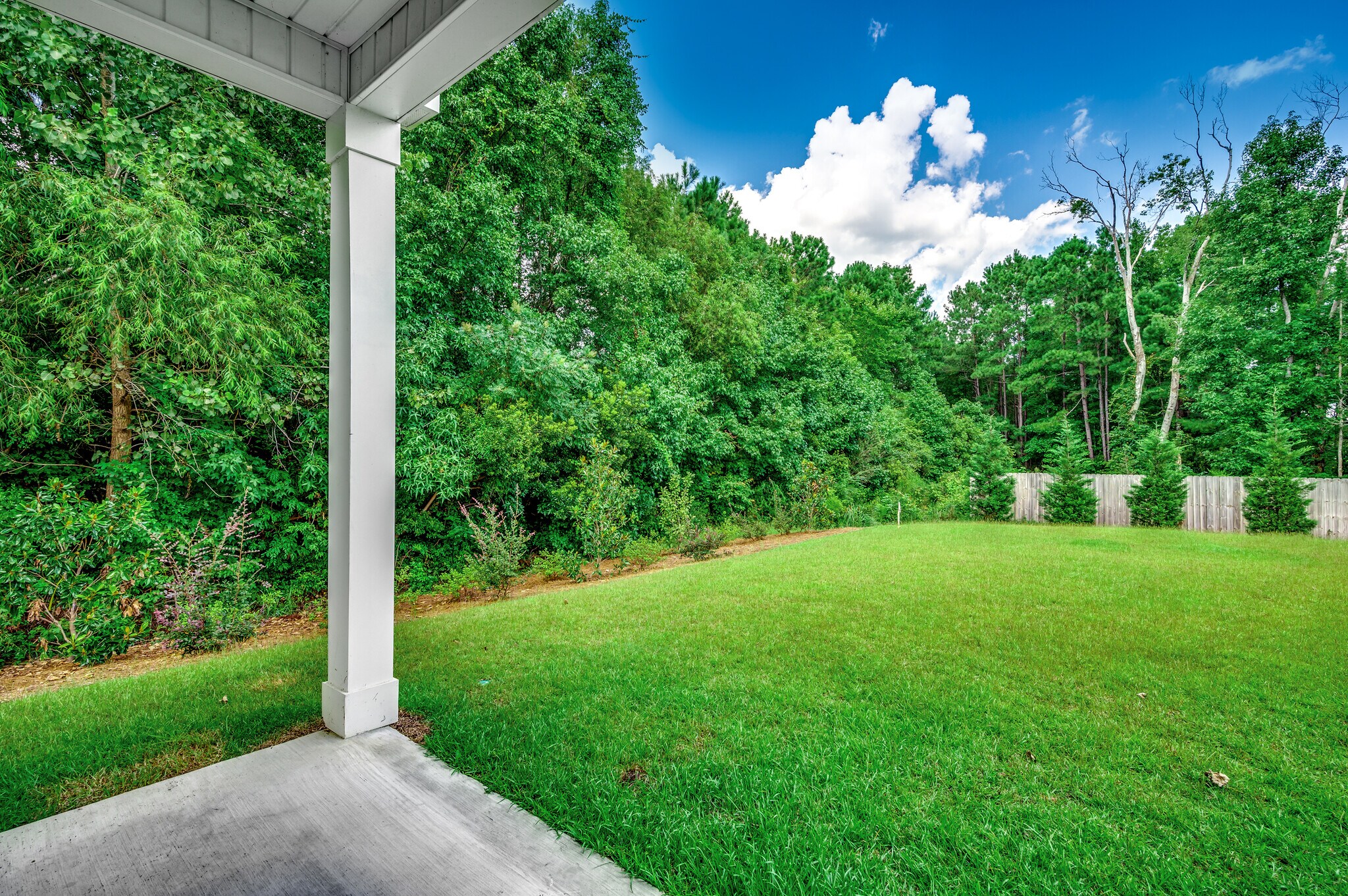 Building Photo - 487 Waterend Dr