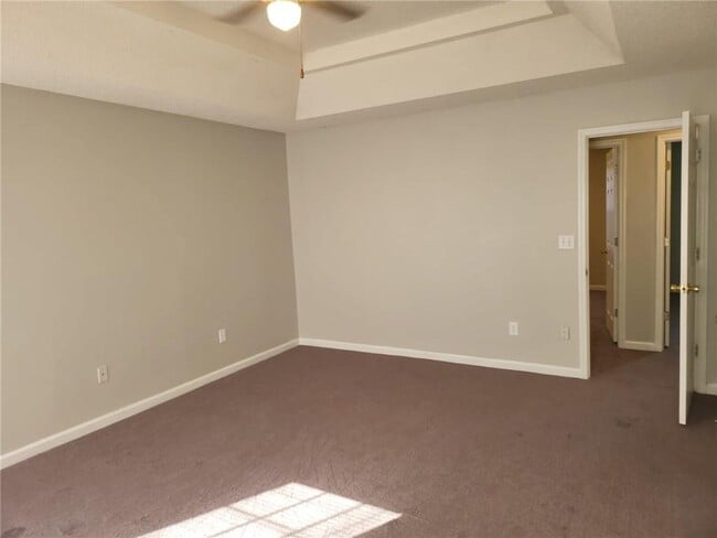 Building Photo - 4365 White Pines Ct