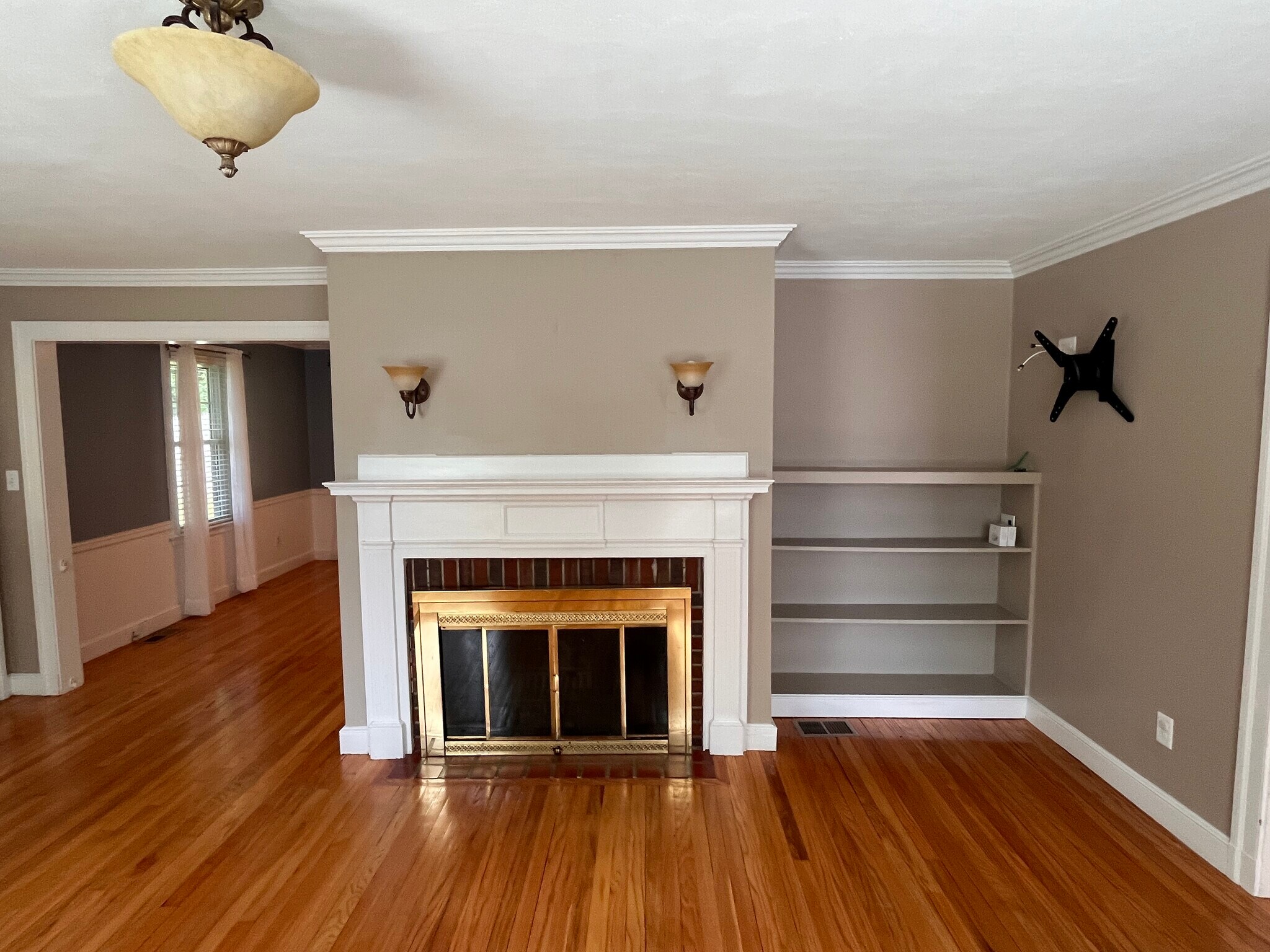Livingroom - 22 Douglas Rd