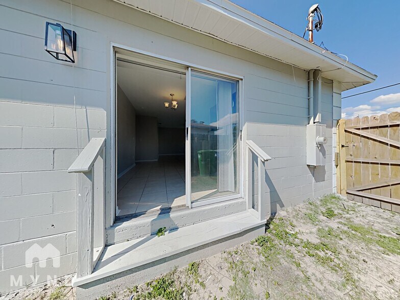 Building Photo - 3626 N 55th St
