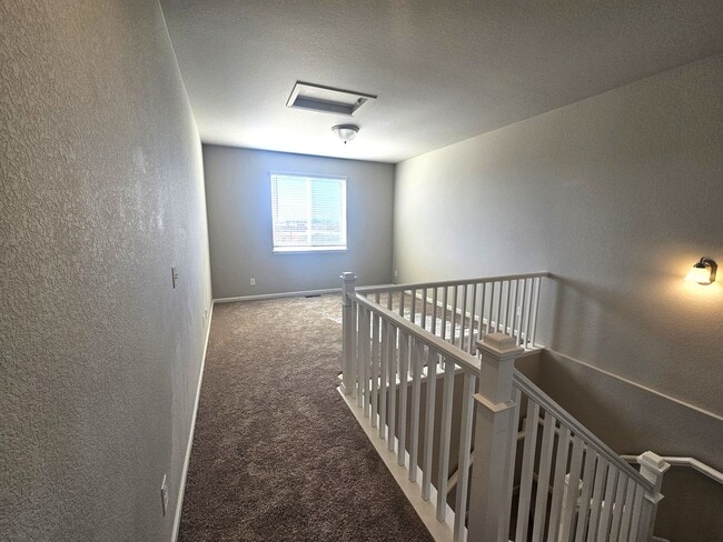 Building Photo - One-Month Free!!  Modern Townhouse with Breathtaking Views – Prime Location!