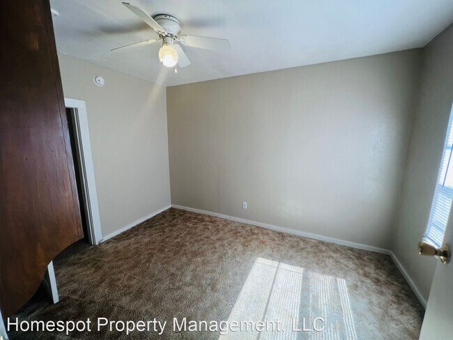 Building Photo - 2 br, 1 bath House - 213 N 5th St