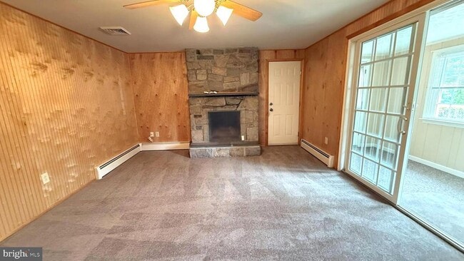 Building Photo - 1805 Buchert Rd