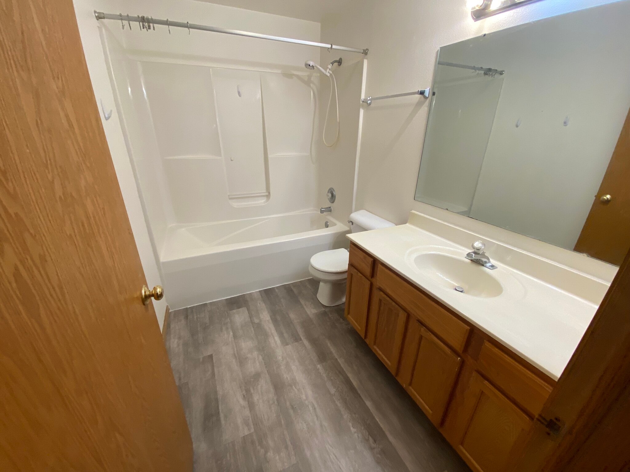 Building Photo - 523 Trail Side Dr