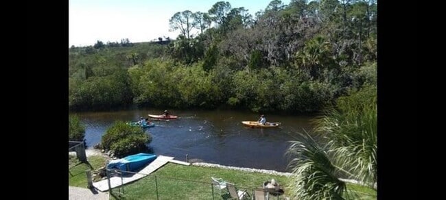 Building Photo - 7639 Wells Ct