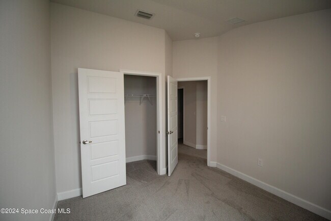 Building Photo - 2513 Pinwherry St NW