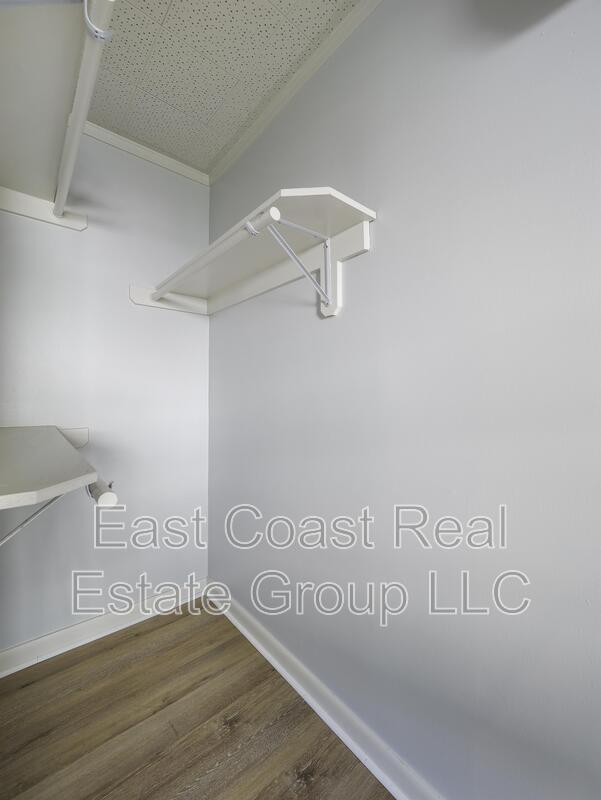 Building Photo - 13628 Pennsylvania Ave