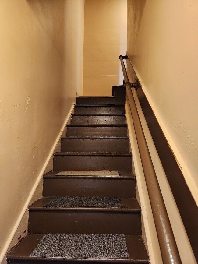 Building Photo - 191 Wilder St