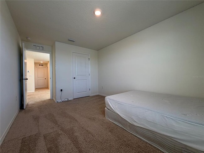 Building Photo - 12072 Downy Birch Dr