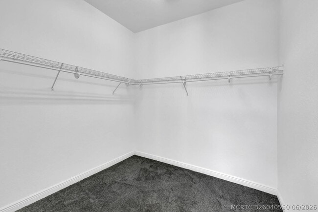 Building Photo - 838 NW 83rd Ln